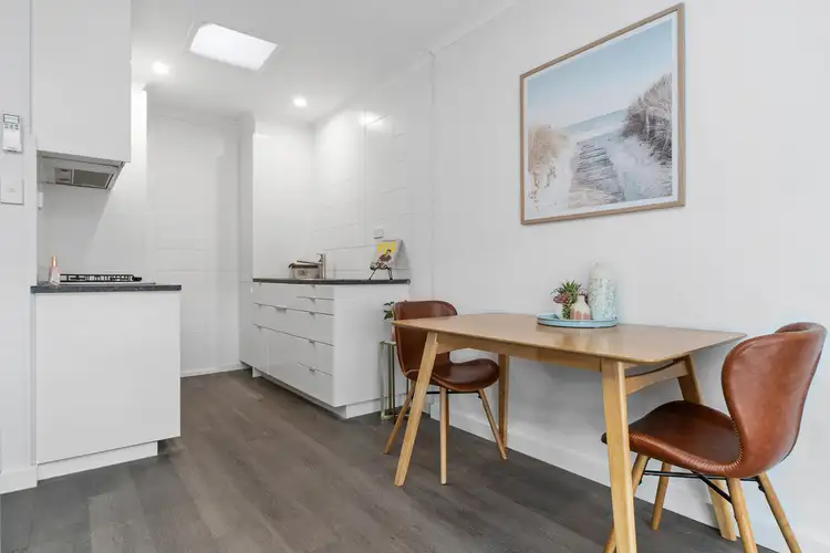 Fifth view of Homely unit listing, 4/12 Muir Street, Frankston VIC 3199