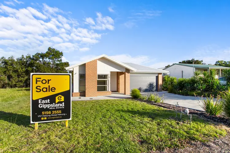 11 Seagull Avenue, Metung VIC 3904