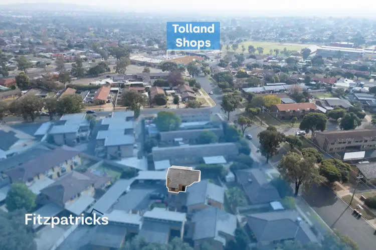 10/9 Henschke Avenue, Tolland NSW 2650