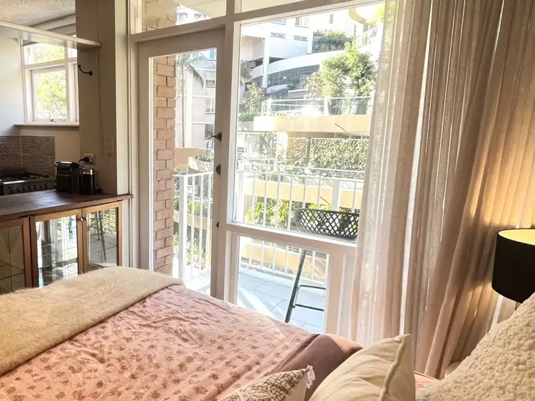 Fifth view of Homely studio listing, 33/5-7 Esplanade, Elizabeth Bay NSW 2011