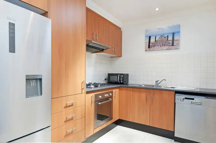 Second view of Homely unit listing, 1/40 Griffin Street, Hamilton VIC 3300