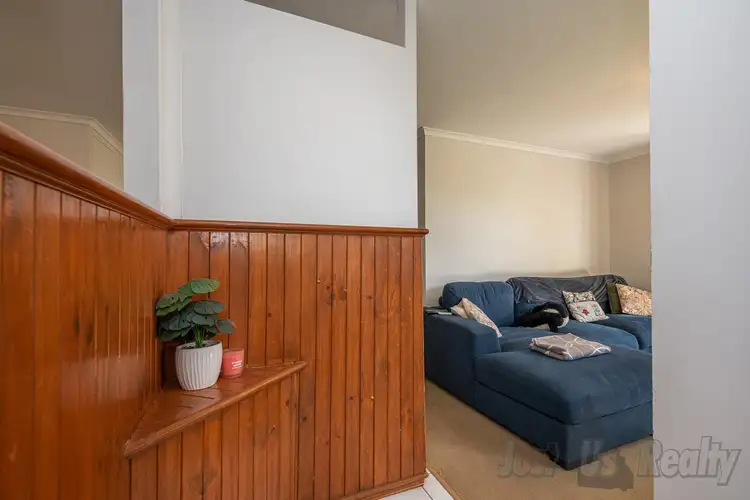 16 Seymore Avenue, Kalkie QLD 4670