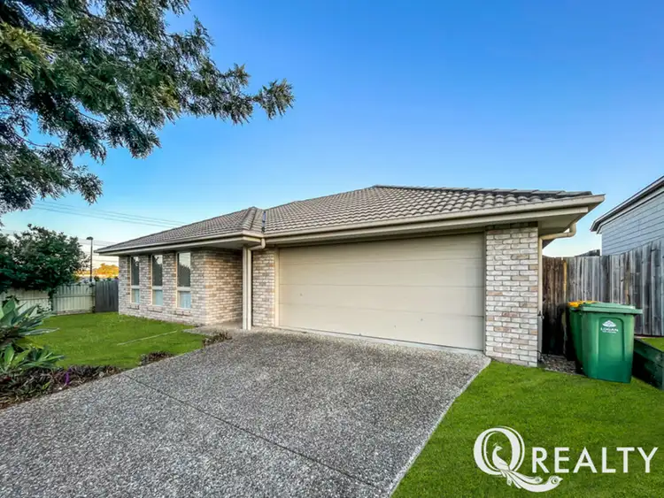 2 Dily Street, Hillcrest QLD 4118