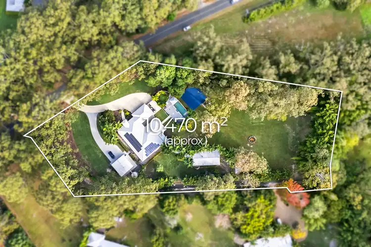 590 Sunrise Road, Tinbeerwah QLD 4563