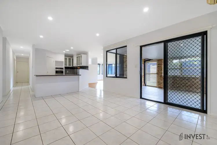 Third view of Homely house listing, 20 Picardie Close, Mansfield QLD 4122