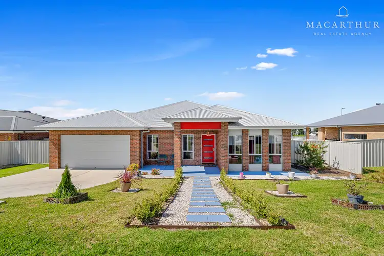 6 Jade Place, Estella NSW 2650
