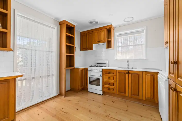 Fourth view of Homely house listing, 8 Clancy Court, Sale VIC 3850