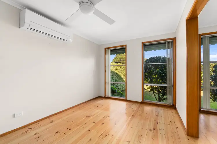 Sixth view of Homely house listing, 8 Clancy Court, Sale VIC 3850