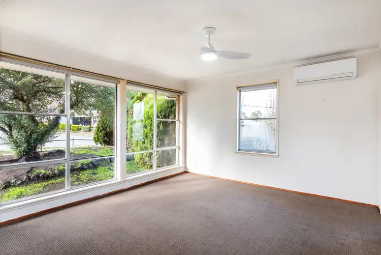 Fourth view of Homely house listing, 7 Woodbridge Street, Hamilton VIC 3300