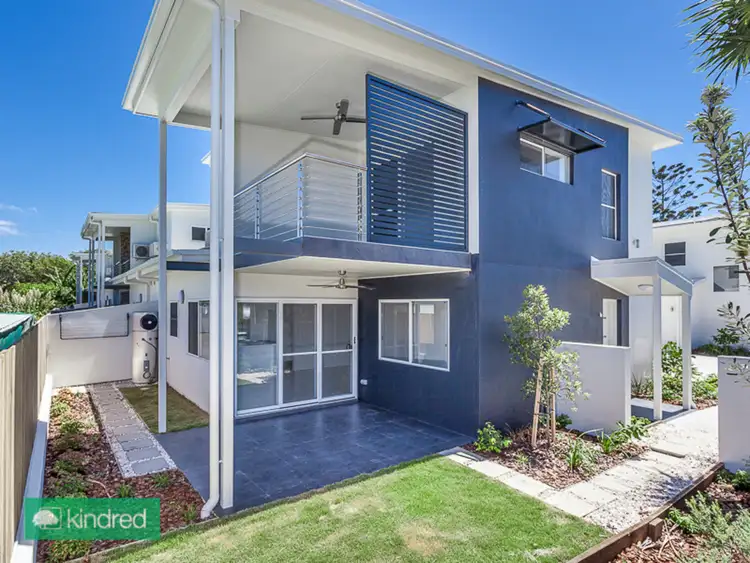 1/15 Landsborough Avenue, Scarborough QLD 4020