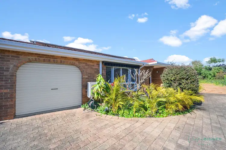 2/74 Hind Avenue, Forster NSW 2428