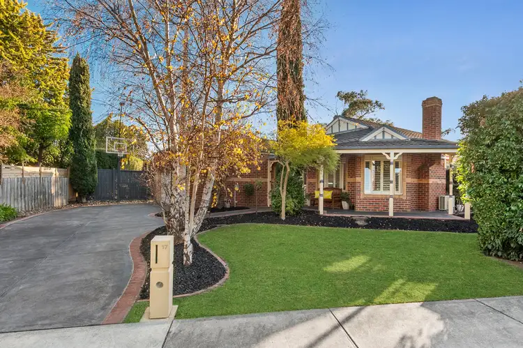 17 Highland Drive, Frankston South VIC 3199