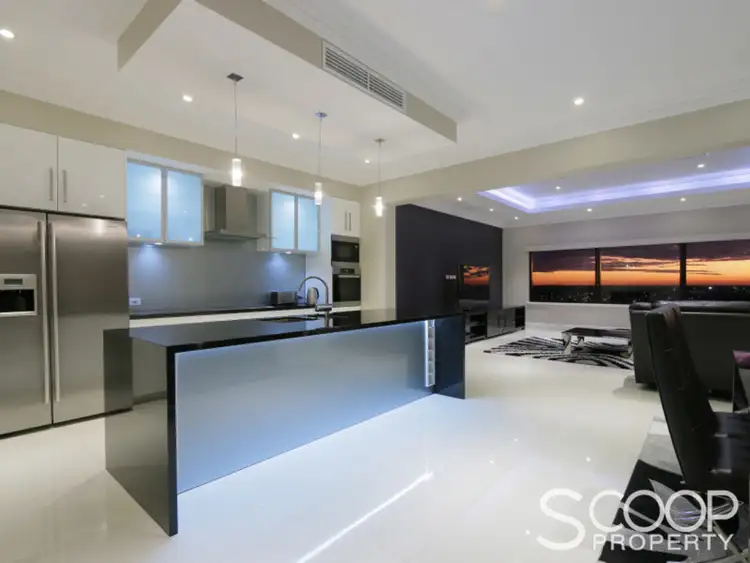 Fourth view of Homely house listing, 18 Panarea Crest, Yangebup WA 6164