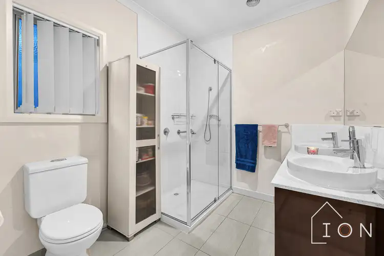 Fifth view of Homely house listing, 32 Tarcoola Way, Sandhurst VIC 3977