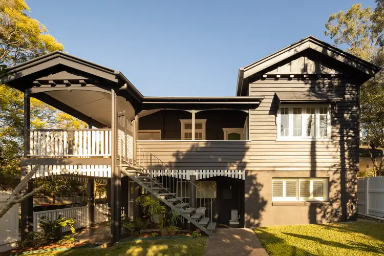 690 Waterworks Road, Ashgrove QLD 4060