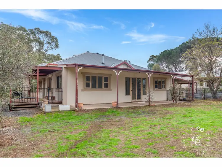 19 Reservoir Road, Palmer SA 5237
