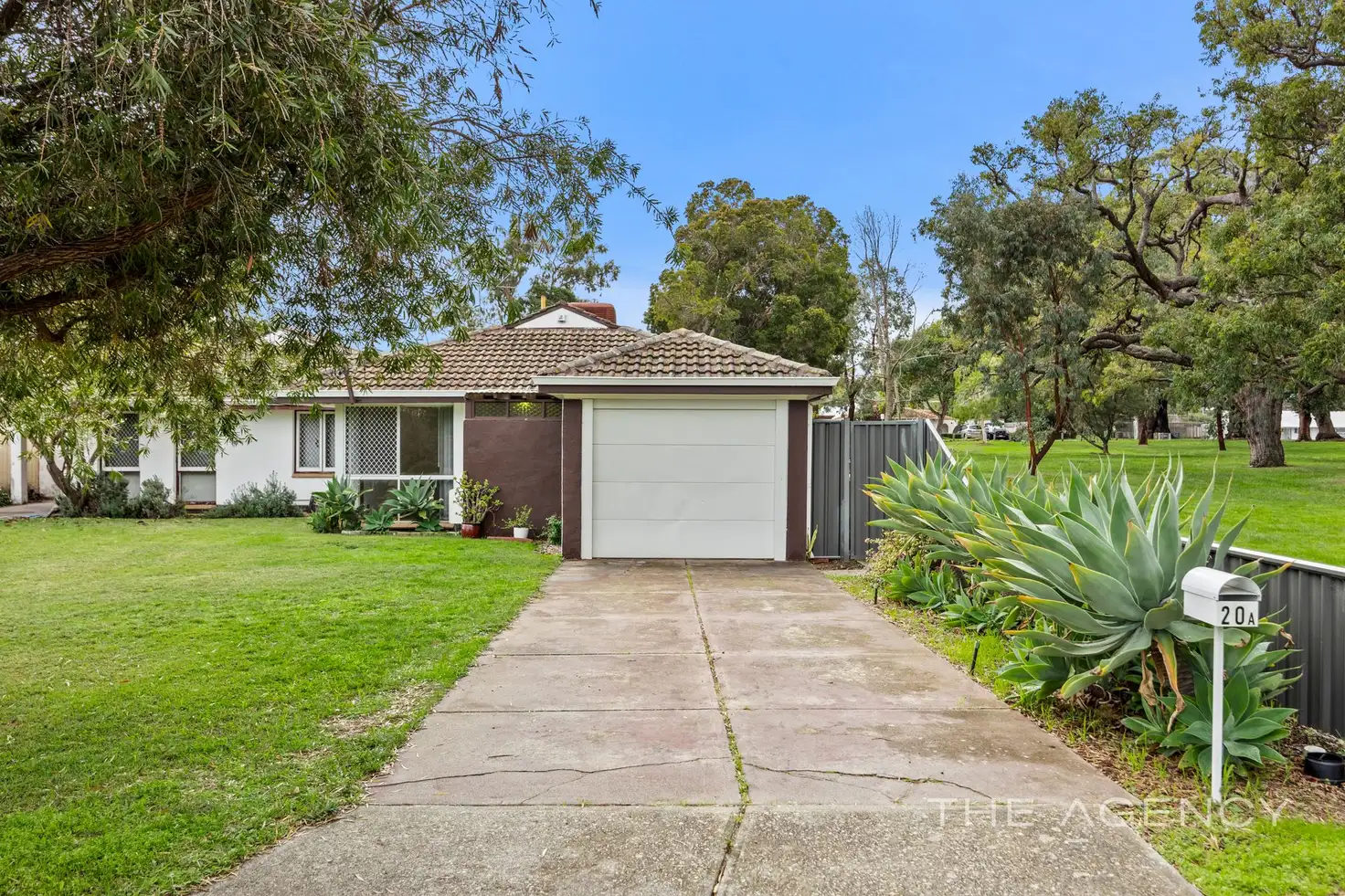 Main view of Homely semi-detached listing, 20A Hutchings Way, Kardinya WA 6163