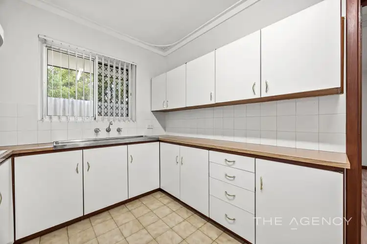 Sixth view of Homely semi-detached listing, 20A Hutchings Way, Kardinya WA 6163