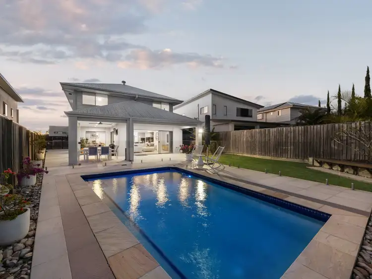 21/30 Botanic Crescent, Brookwater QLD 4300