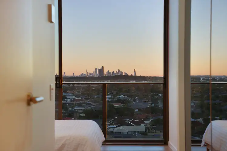 52/20 Executive Drive, Burleigh Waters QLD 4220