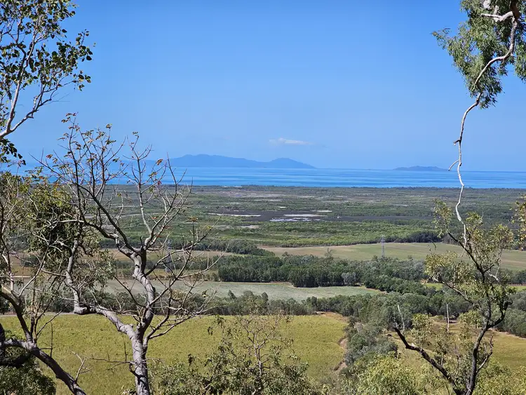 46417 Bruce Highway, Coolbie QLD 4850