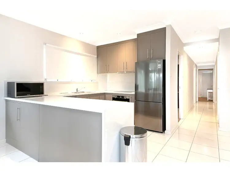 Sixth view of Homely apartment listing, 5/14 Victoria Parade, Rockhampton City QLD 4700