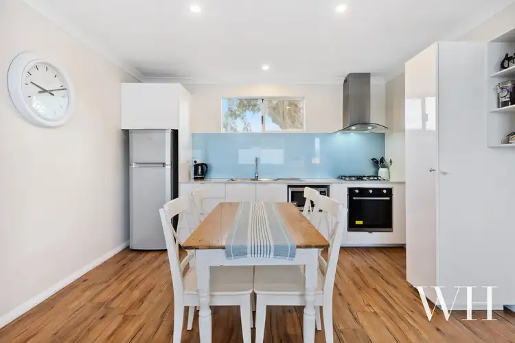 (Studio) 48 York Street