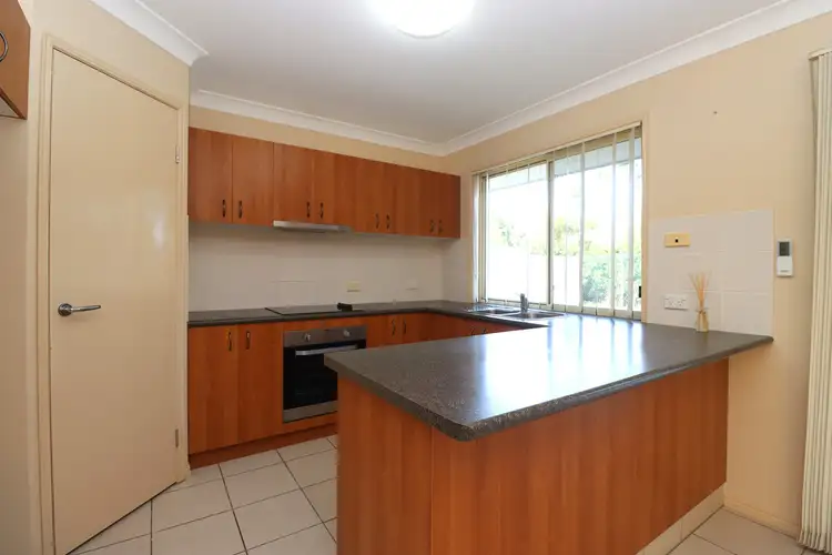2/105 Ibis Boulevard, Eli Waters QLD 4655