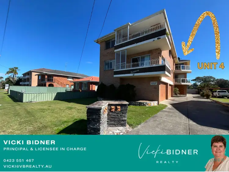 4/27 Point Road, Tuncurry NSW 2428