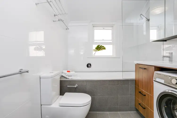 Fifth view of Homely unit listing, 26-28 Lower Fort Street, Millers Point NSW 2000