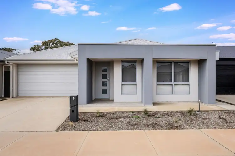 8 Cornwall Street, Munno Para Downs SA 5115