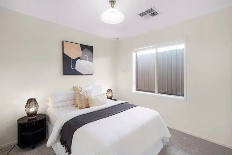 Fifth view of Homely house listing, 4 Creekview Drive, Walkley Heights SA 5098