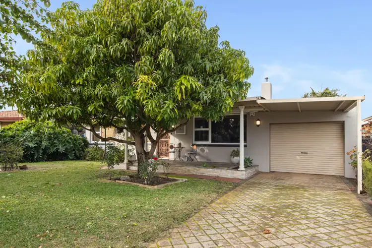 16 Munyard Way, Morley WA 6062