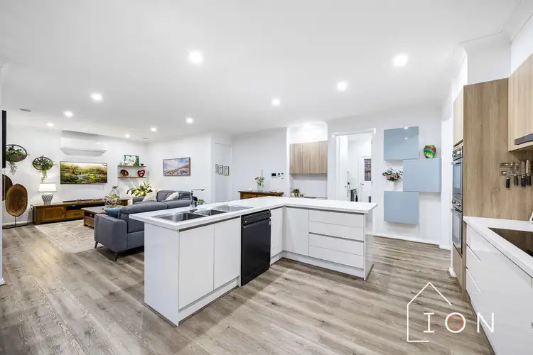 Fifth view of Homely house listing, 10 Luster Circuit, Cranbourne South VIC 3977