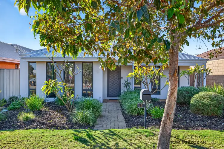 16 Koolbardi Loop, Byford WA 6122
