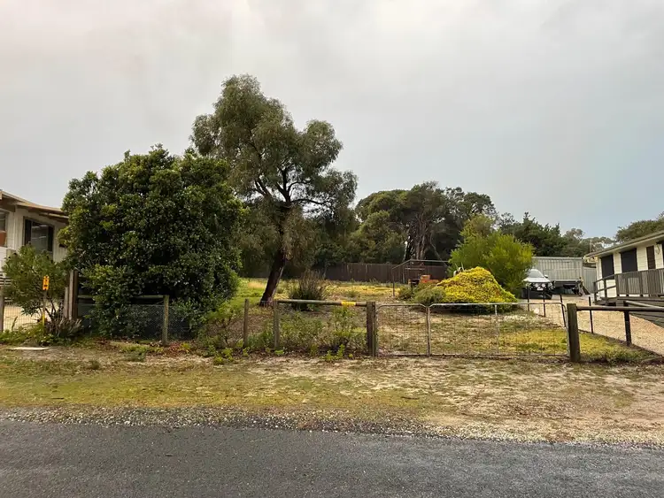 5 Wendy Street, Loch Sport VIC 3851