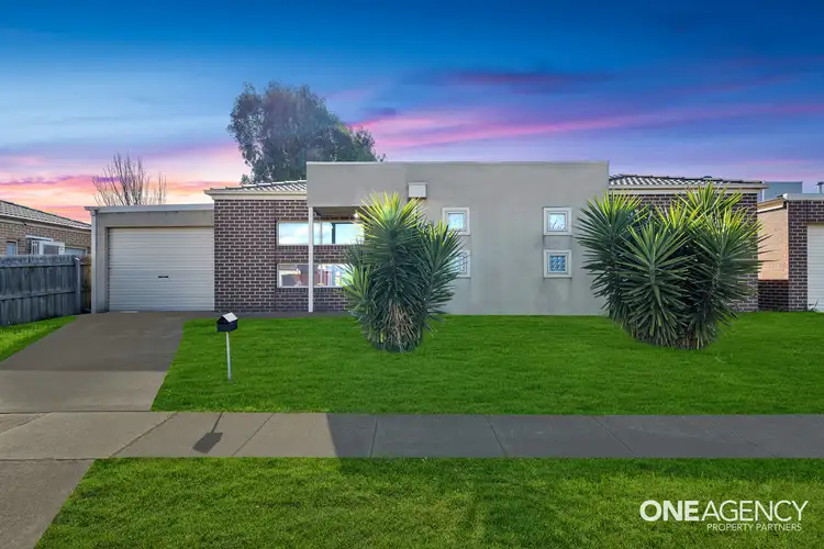 19 Craig Close, Truganina VIC 3029