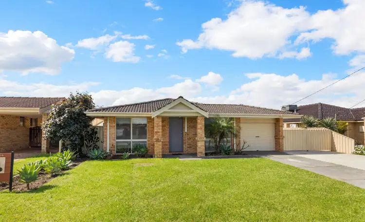 14 Bullfinch Street, Huntingdale WA 6110