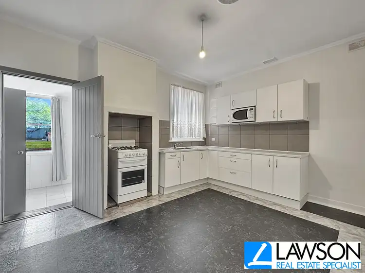 8 First Avenue, Port Lincoln SA 5606