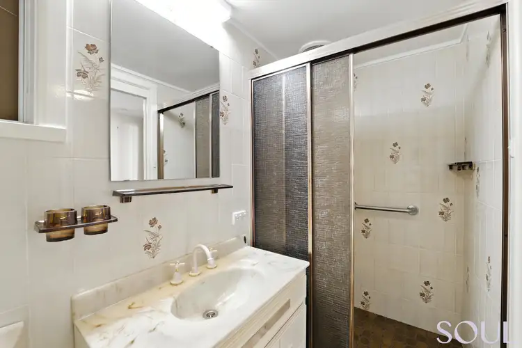 Sixth view of Homely house listing, 33 Kelly Avenue, Griffith NSW 2680