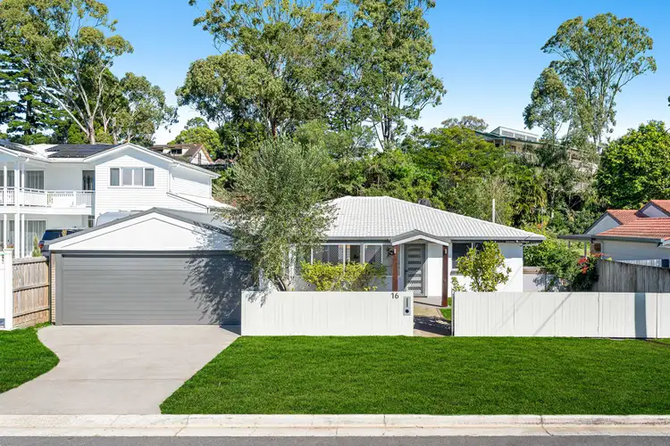 16 Ruth Street, Birkdale QLD 4159