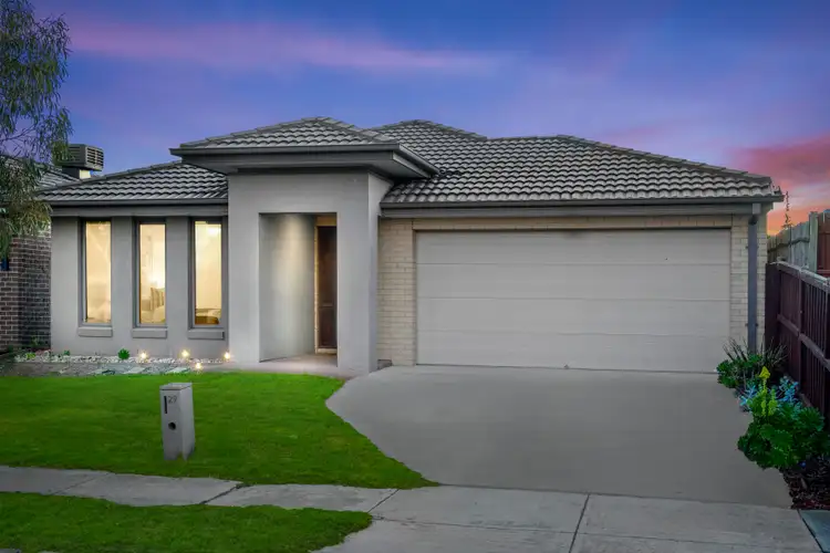 29 Solitude Crescent, Point Cook VIC 3030
