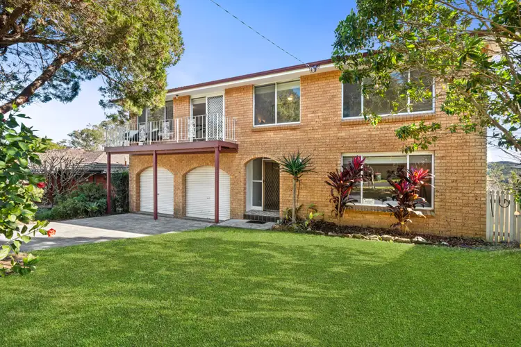 25 Malison Street, Wyoming NSW 2250