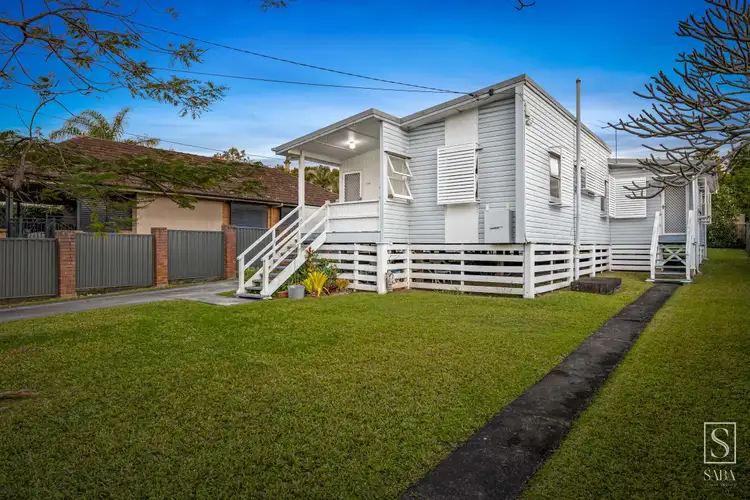 Second view of Homely house listing, 18 Allamanda Street, Fairfield QLD 4103