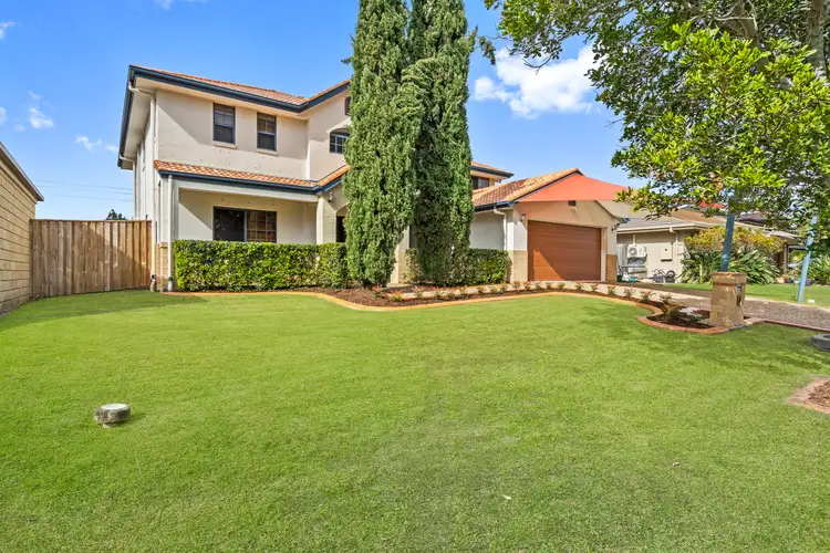 21 Lake Breeze Drive, Windaroo QLD 4207