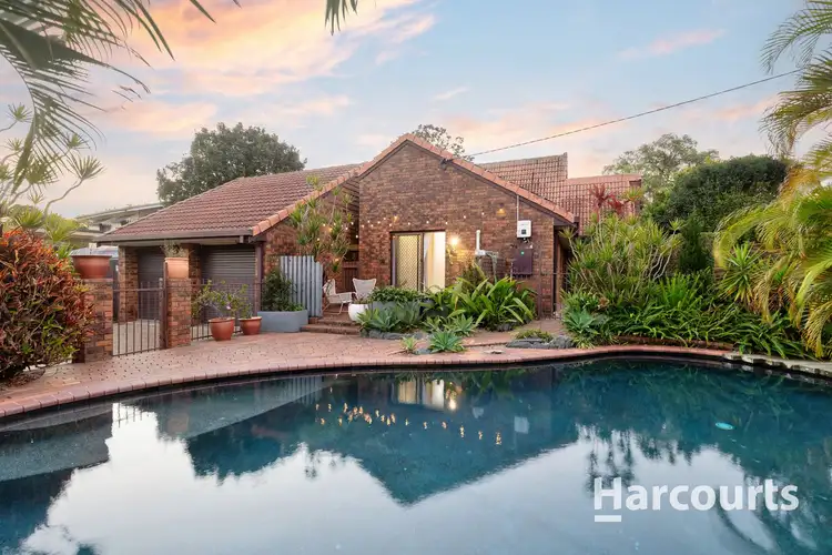 42 Woodlands Avenue, Petrie QLD 4502