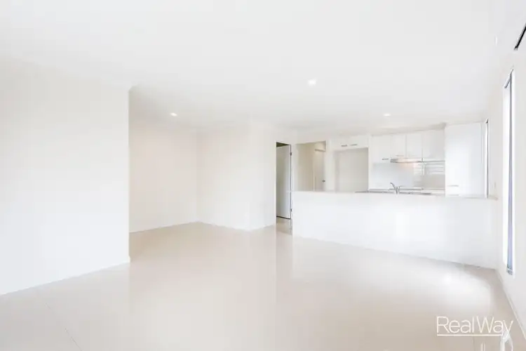 Fourth view of Homely semi-detached listing, 28 Ludwig Street, Leichhardt QLD 4305