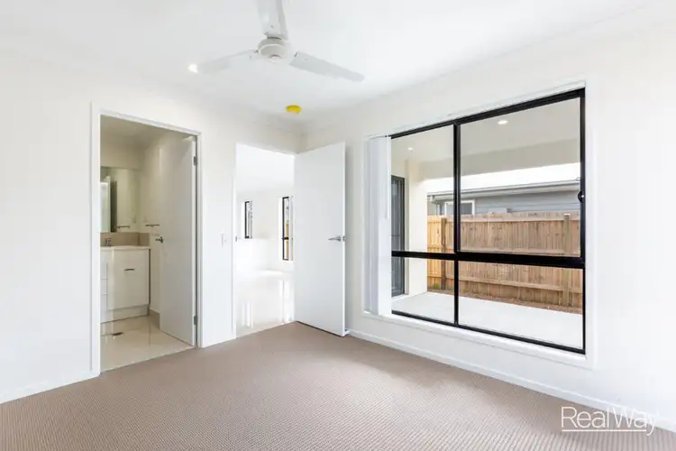 Sixth view of Homely semi-detached listing, 28 Ludwig Street, Leichhardt QLD 4305