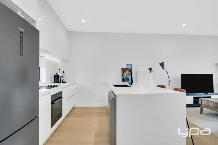 Fifth view of Homely townhouse listing, 2/9 Romsey Crescent, Dallas VIC 3047