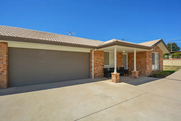 Main view of Homely unit listing, 1/210 Bloomfield Street, Gunnedah NSW 2380